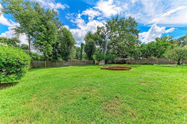 319 20TH STREET E, Bradenton, FL 34208