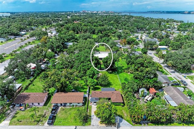 319 20TH STREET E, Bradenton, FL 34208