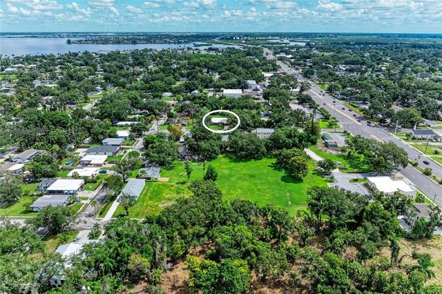 319 20TH STREET E, Bradenton, FL 34208