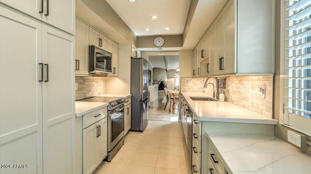 7813 E BUENA TERRA Way, Scottsdale, AZ 85250