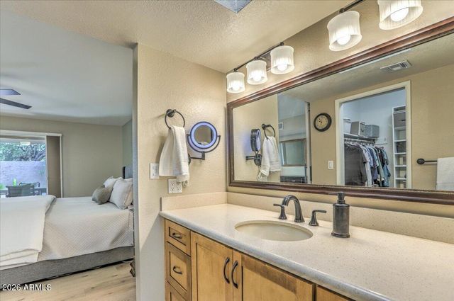 7813 E BUENA TERRA Way, Scottsdale, AZ 85250