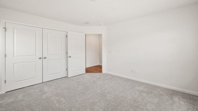 4633 Forest Hills Drive 1502, North Charleston, SC 29418