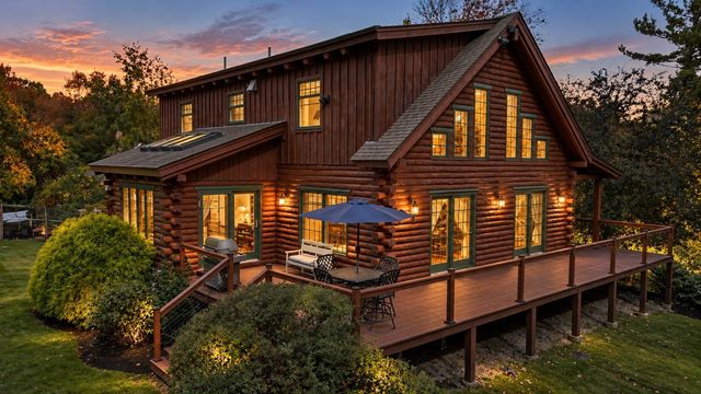 55 Fiske Mill Rd, Upton, MA 01568