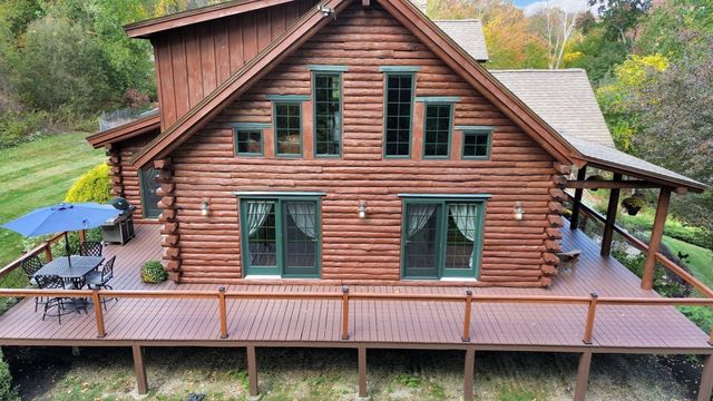 55 Fiske Mill Rd, Upton, MA 01568