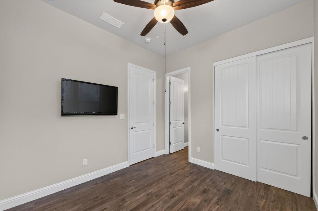 Image 23 of property listing at 2713 Vermont Avenue, Clovis, CA 93619