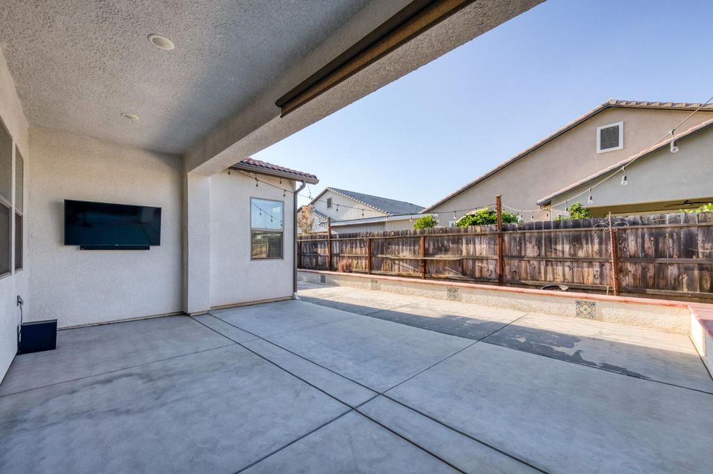 Image 30 of property listing at 2713 Vermont Avenue, Clovis, CA 93619