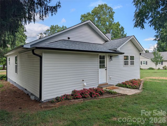 926 Salem Church Road, Lincolnton, NC 28092