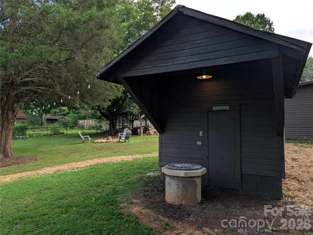 926 Salem Church Road, Lincolnton, NC 28092