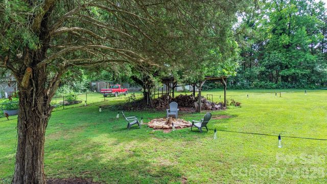 926 Salem Church Road, Lincolnton, NC 28092