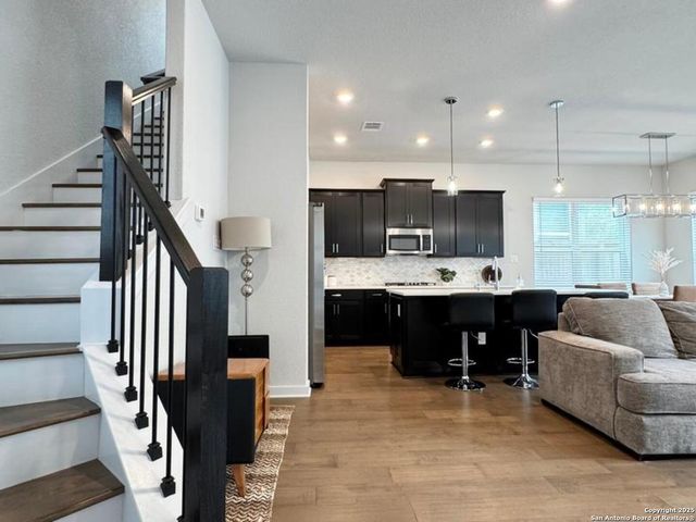 5843 Whitby Rd #13, San Antonio, TX 78240