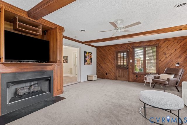8203 Buckeye Dr, Henrico, VA 23228