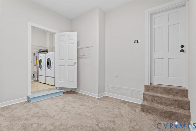 8203 Buckeye Dr, Henrico, VA 23228