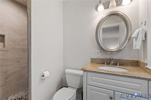 8203 Buckeye Dr, Henrico, VA 23228