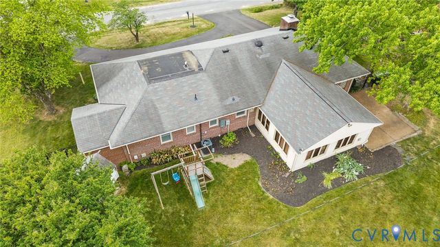 8203 Buckeye Dr, Henrico, VA 23228