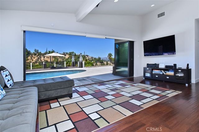 4347 Coronet Drive, Encino, CA 91316