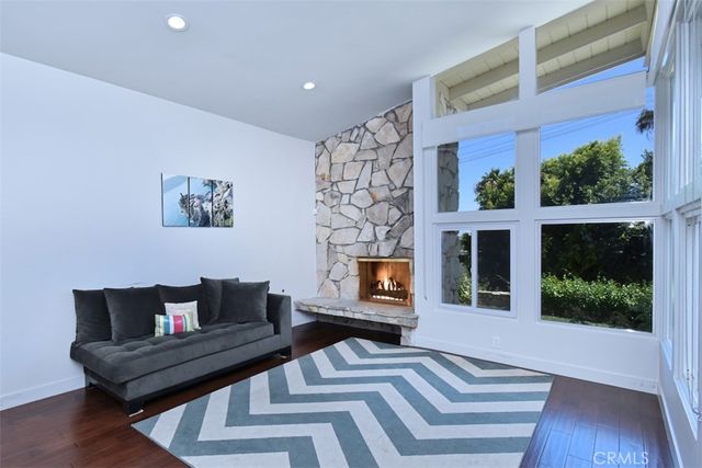 4347 Coronet Drive, Encino, CA 91316