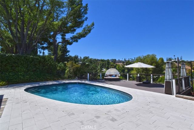4347 Coronet Drive, Encino, CA 91316
