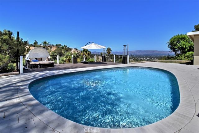 4347 Coronet Drive, Encino, CA 91316