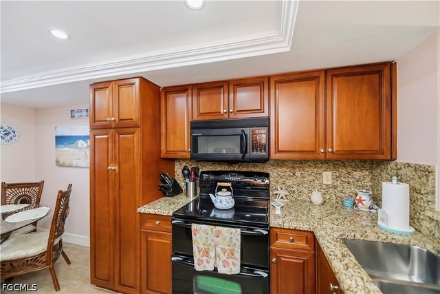 5255 Coronado PKWY 4, Cape Coral, FL 33904