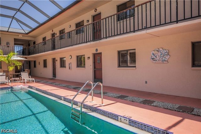 5255 Coronado PKWY 4, Cape Coral, FL 33904