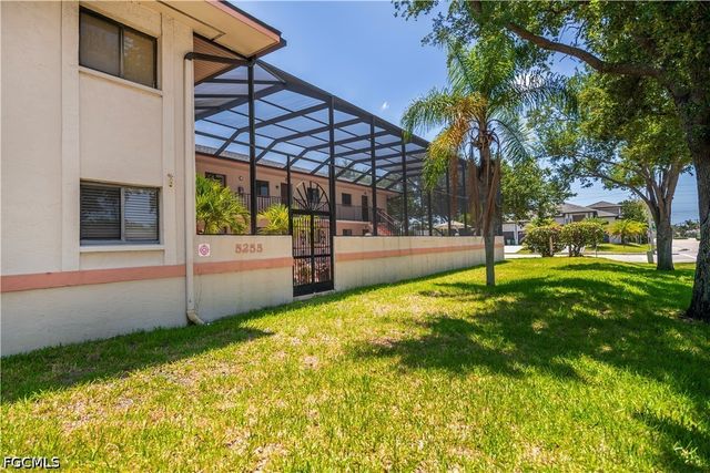 5255 Coronado PKWY 4, Cape Coral, FL 33904