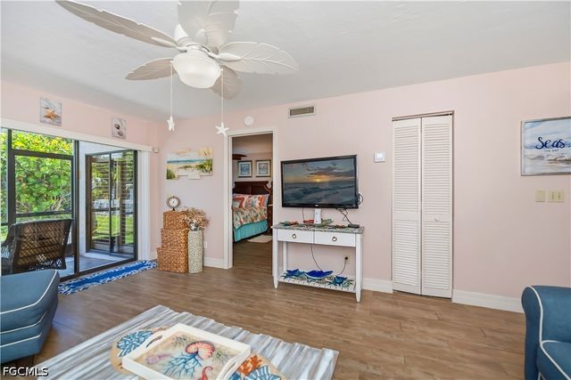 5255 Coronado PKWY 4, Cape Coral, FL 33904