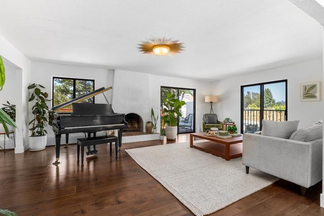 3357 Chardonnay Road, Soquel, CA 95073
