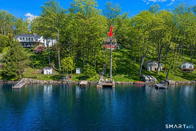 20 Musnug Road, Danbury, CT 06811