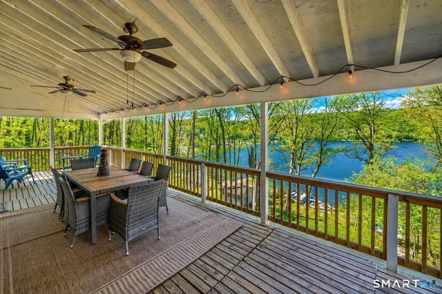 20 Musnug Road, Danbury, CT 06811