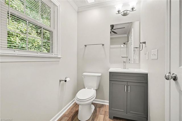 103 Edgedale Court, Kernersville, NC 27284