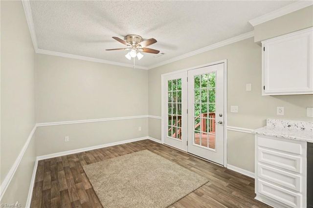 103 Edgedale Court, Kernersville, NC 27284