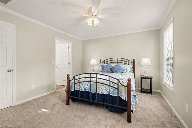 103 Edgedale Court, Kernersville, NC 27284
