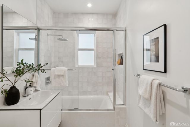 256 8th Avenue, San Francisco, CA 94118