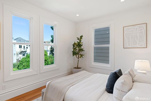 256 8th Avenue, San Francisco, CA 94118