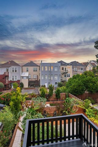 256 8th Avenue, San Francisco, CA 94118