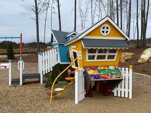 116 N Village Parkway, Pittsboro, NC 27312