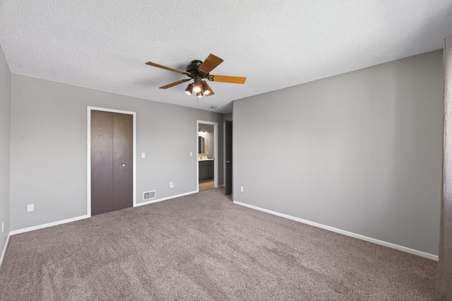 5725 Yucca Lane N, Plymouth, MN 55446