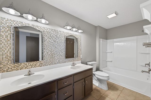 5725 Yucca Lane N, Plymouth, MN 55446