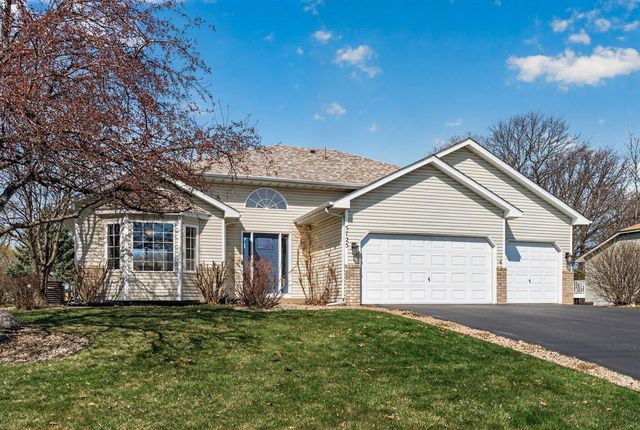 5725 Yucca Lane N, Plymouth, MN 55446
