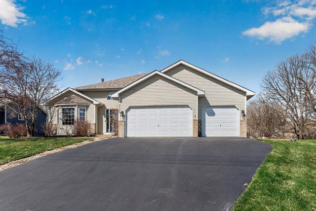 5725 Yucca Lane N, Plymouth, MN 55446