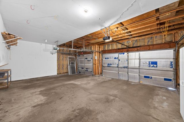 5725 Yucca Lane N, Plymouth, MN 55446