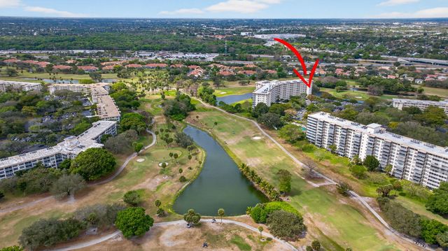 3507 Oaks Way 501, Pompano Beach, FL 33069