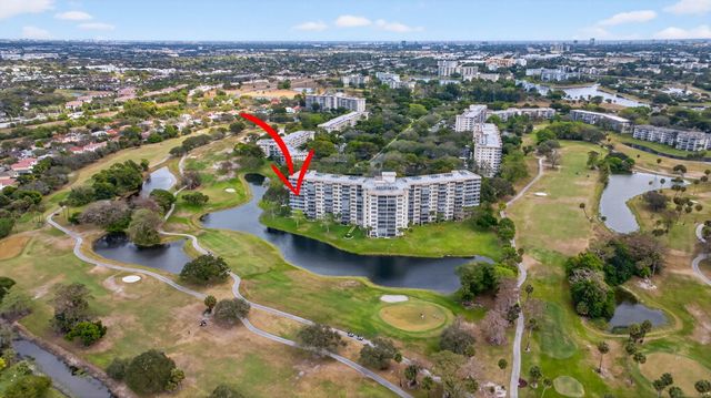 3507 Oaks Way 501, Pompano Beach, FL 33069