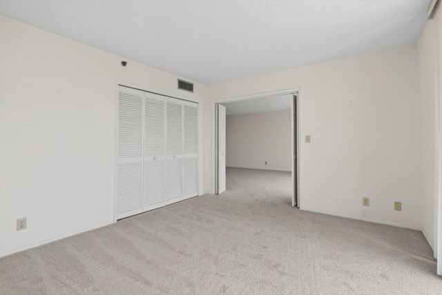 3507 Oaks Way 501, Pompano Beach, FL 33069