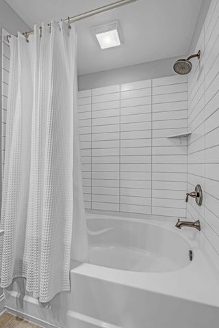 350 Coronado Pvt Cir, Hendersonville, TN 37075