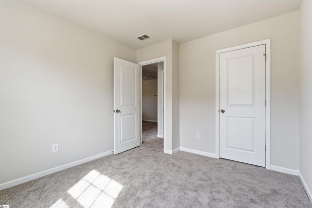 306 Meadow Gate Court, Fountain Inn, SC 29644