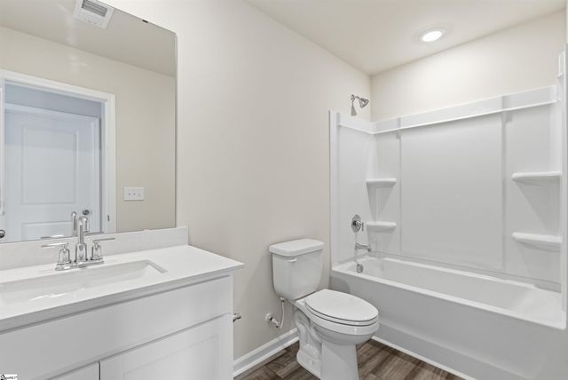 306 Meadow Gate Court, Fountain Inn, SC 29644