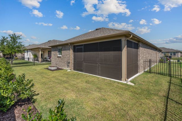 1104 Rough Hollow Drive, Mckinney, TX 75071