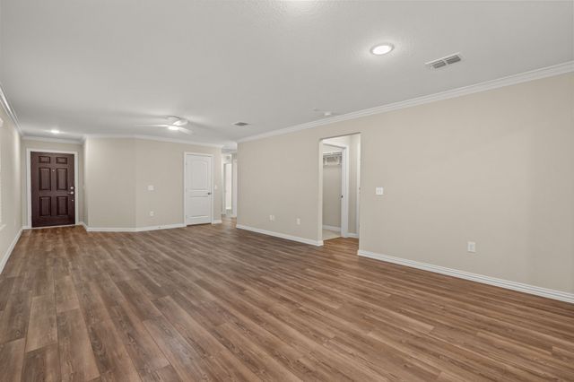 1104 Rough Hollow Drive, Mckinney, TX 75071