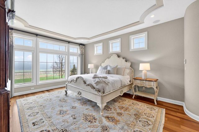 873 Tallgrass DRIVE, Grafton, WI 53024